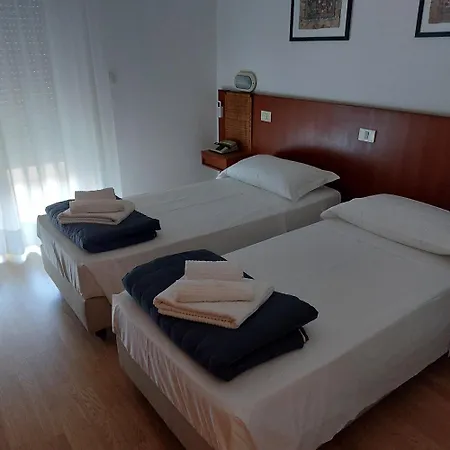 Helvetia Отель 3*