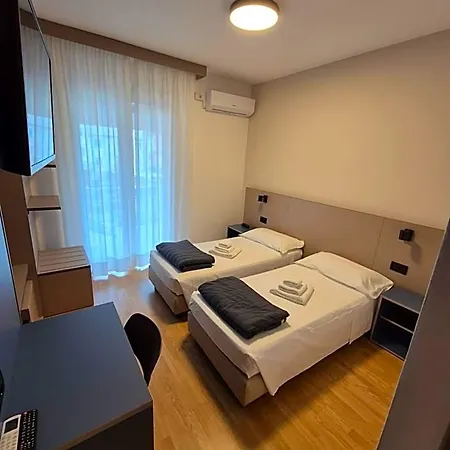 Hotel Helvetia 3*