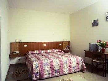Helvetia Hotell